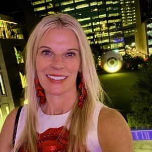 Meet your Posher, April